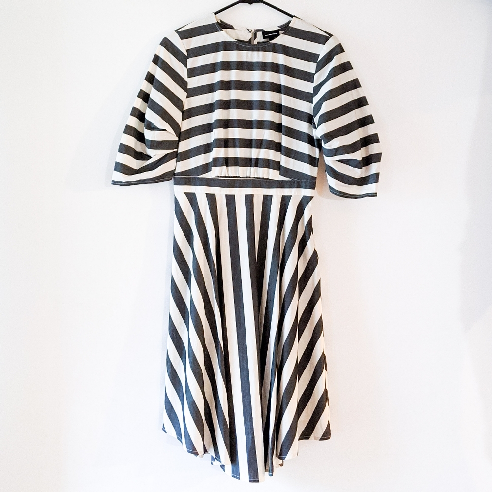 Who What Wear Flared Striped Dress Charcoal XS